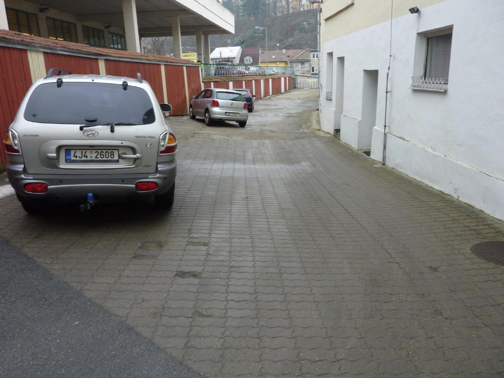 Penzion Vis A Vis Trebic Bagian luar foto